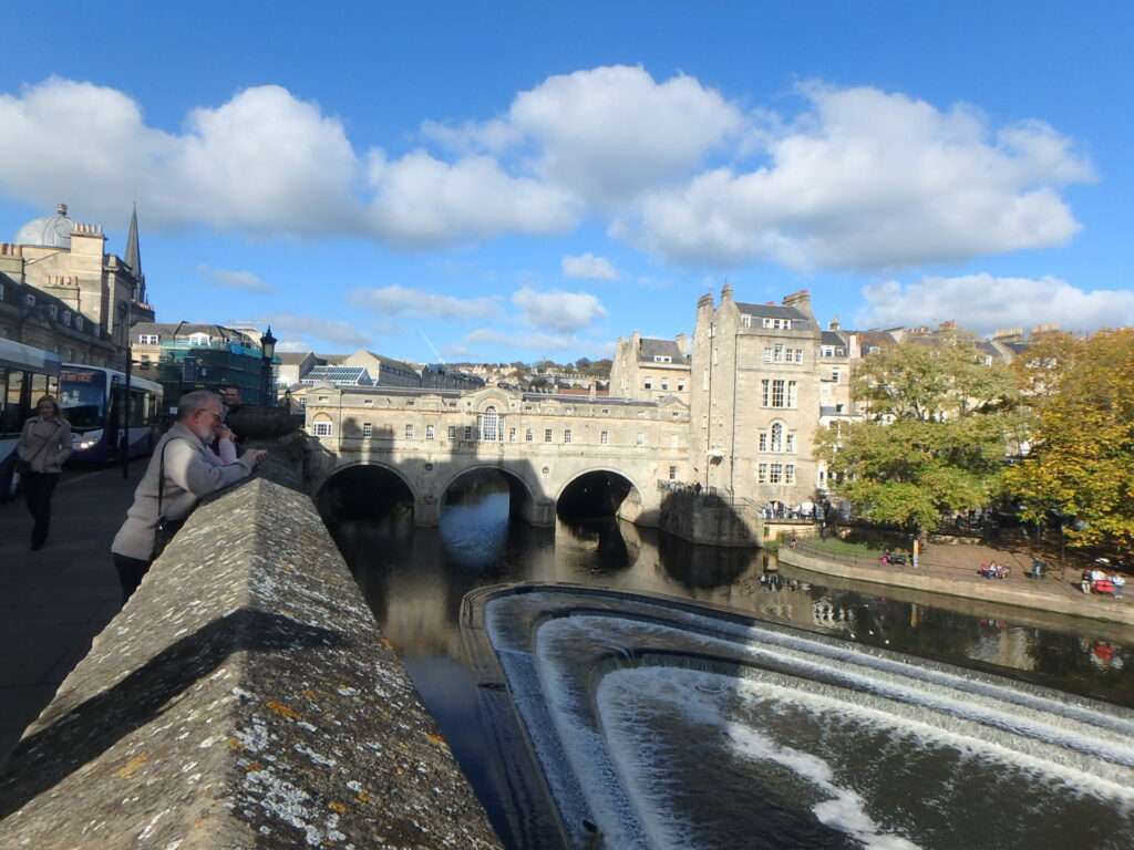 バースの街並み